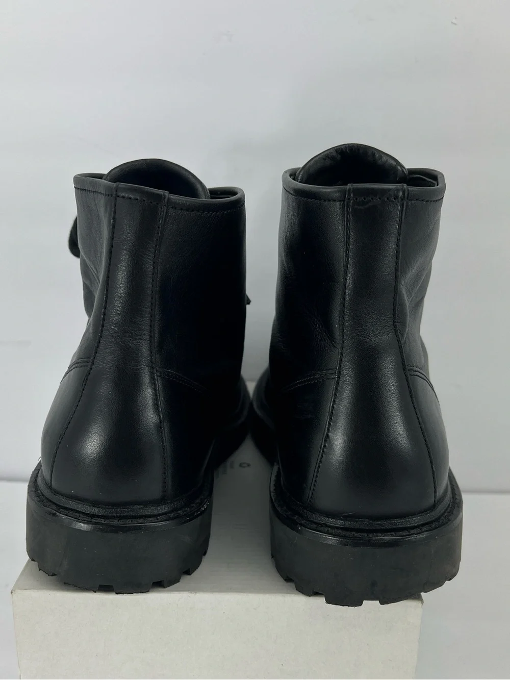 VINCE SAFI LACEUP BOOTS, BLACK UPPER LEATHER, SIZE US10, EU44